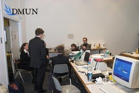 2005-04-20-H-004.jpg
